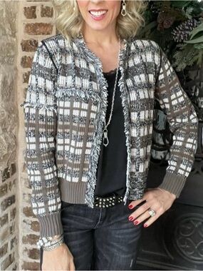 Cabi Classic Fringe Neutral Open  Women’s Textured Lady Cardigan Sweater Sz M
